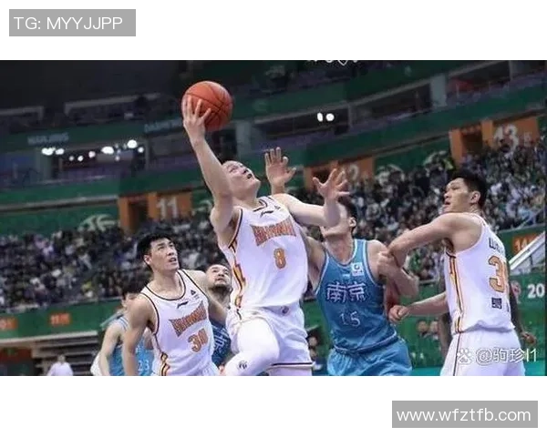 2008年火箭队与骑士队激战回顾:经典对决与篮球传奇的交汇 2008年火箭队与骑士队激战回顾:经典对决与篮球传奇的交汇